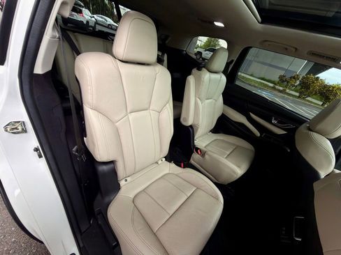Used 2020 Subaru Ascent Limited w/ Technology Package AWD/4WD image 36
