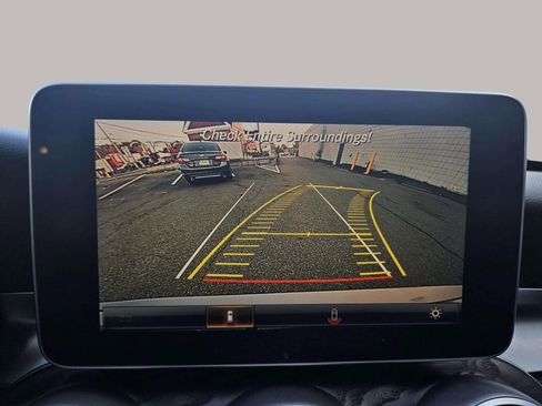 Used 2016 Mercedes-Benz C 300 4MATIC Sedan image 33