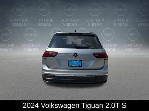 Used 2024 Volkswagen Tiguan S FWD image 3