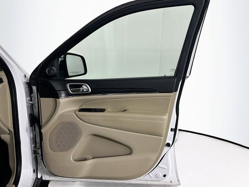 Used 2021 Jeep Grand Cherokee Limited w/ Trailer Tow Group IV AWD/4WD image 34