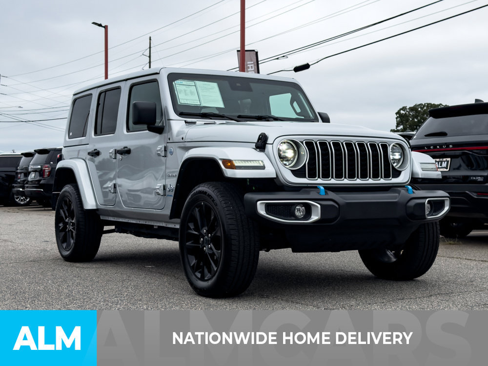 Used 2024 Jeep Wrangler Unlimited Sahara AWD/4WD image 4