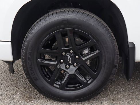 Used 2024 Chevrolet Silverado 1500 Custom RWD image 43