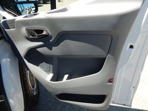 Used 2017 Ford Transit 250 148 High Roof Extended RWD image 22