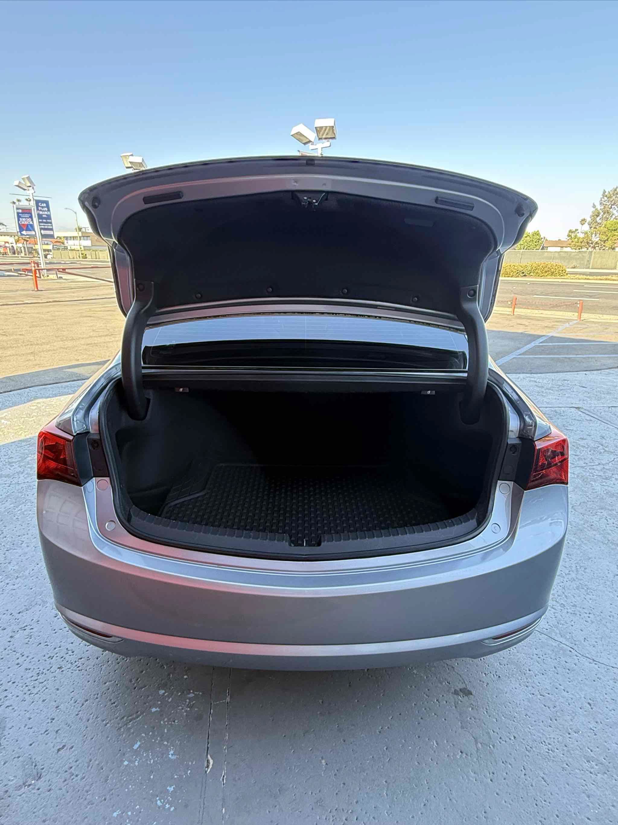 Used 2016 Acura TLX FWD image 61