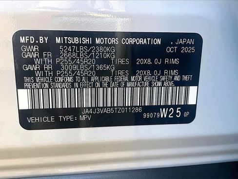 New 2026 Mitsubishi Outlander SE image 14