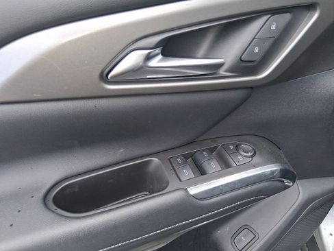 Used 2024 Chevrolet Traverse LS w/ Midnight/Sport Edition FWD image 12