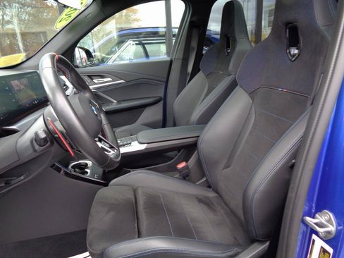 Used 2024 BMW X1 M35i w/ M Sport Professional Package AWD/4WD image 9