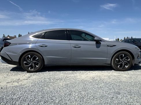 Used 2024 Hyundai Sonata SEL image 9