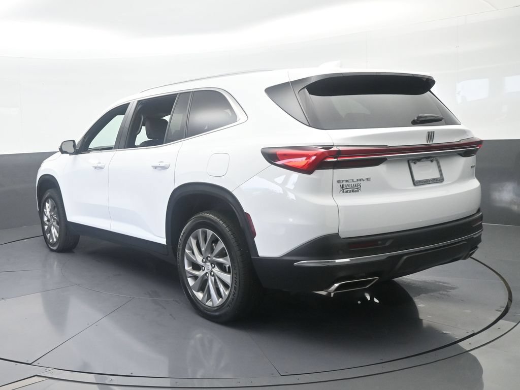 Used 2026 Buick Enclave Preferred w/ LPO, Floor Liner Package FWD image 4