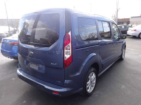 Used 2022 Ford Transit Connect XLT image 7