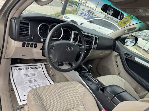 Used 2009 Toyota 4Runner SR5 image 14