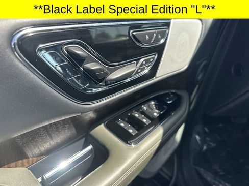 Certified 2022 Lincoln Navigator L Black Label AWD/4WD image 17