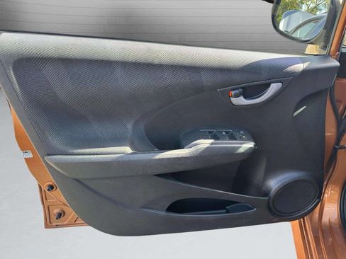 Used 2010 Honda Fit Sport image 11