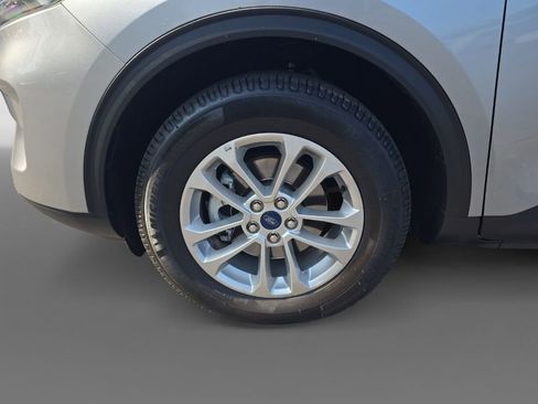 Used 2022 Ford Escape SE w/ Convenience Package image 9