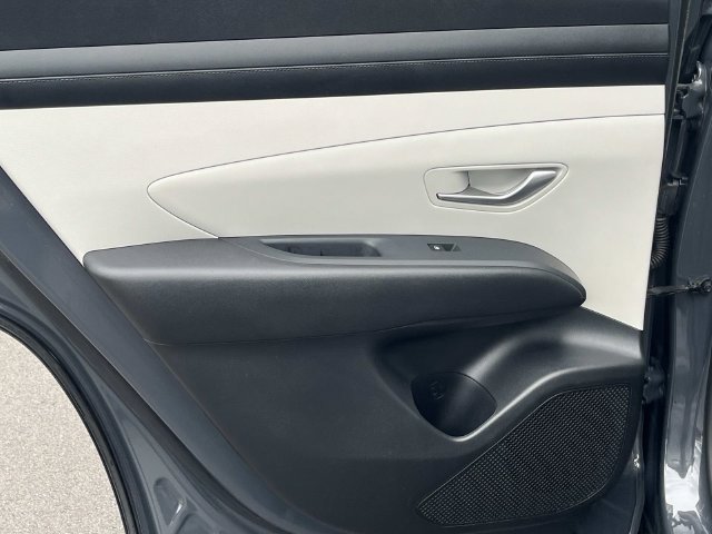 Certified 2025 Hyundai Tucson SEL AWD/4WD image 21
