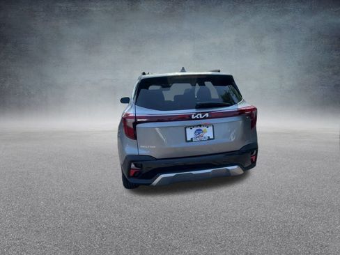 Used 2026 Kia Seltos EX image 19