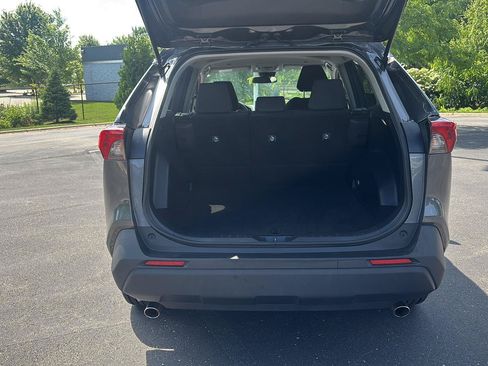 Used 2025 Toyota RAV4 LE AWD/4WD image 19