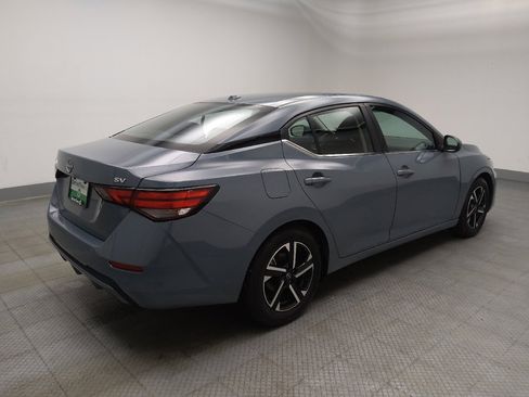 Used 2024 Nissan Sentra SV image 10