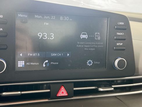 Used 2023 Hyundai Elantra SEL w/ Cargo Package FWD image 14