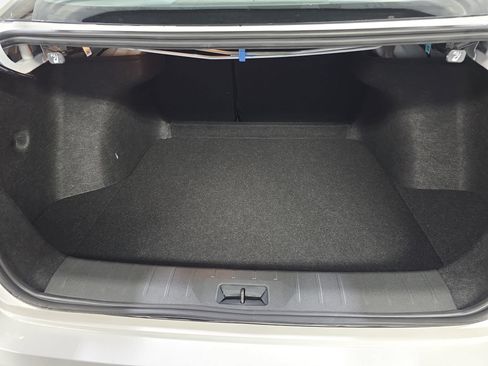 New 2026 Nissan Sentra SR w/ SR Premium Package FWD image 12