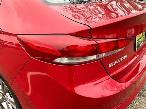 Used 2018 Hyundai Elantra SEL image 28