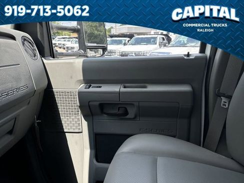New 2025 Ford E-350 and Econoline 350 Super Duty w/ Driver's Safety Package image 29