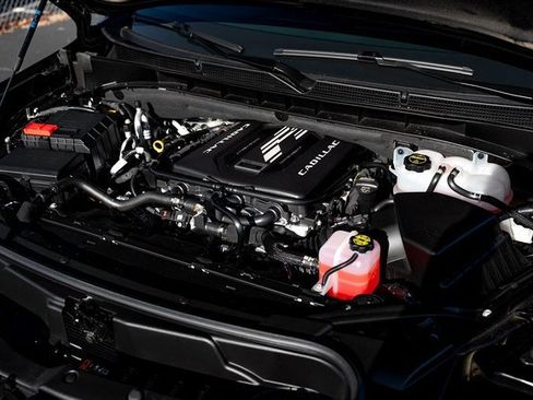 Used 2025 Cadillac Escalade V image 9