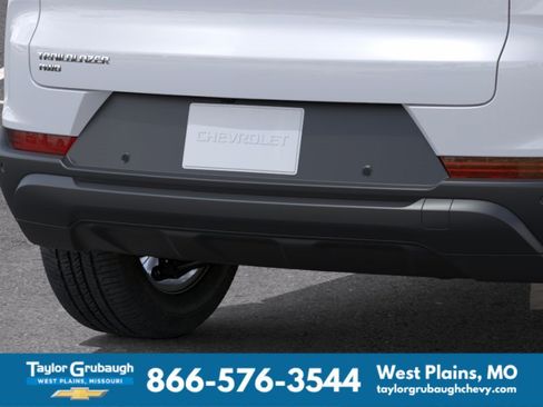 New 2026 Chevrolet TrailBlazer LS w/ LS Convenience Package AWD/4WD image 14