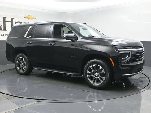 New 2026 Chevrolet Tahoe LS w/ LPO, Dark Essentials Package AWD/4WD image 6