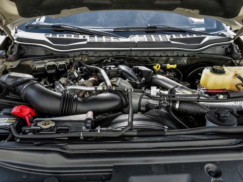 Used 2017 Ford F250 Platinum w/ Platinum Ultimate Package image 53