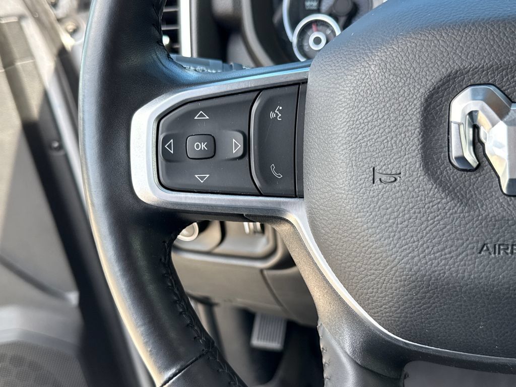 Used 2024 RAM 2500 Big Horn w/ Night Edition AWD/4WD image 15