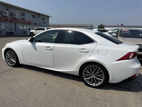 Used 2014 Lexus IS 250 AWD w/ Navigation Package image 4