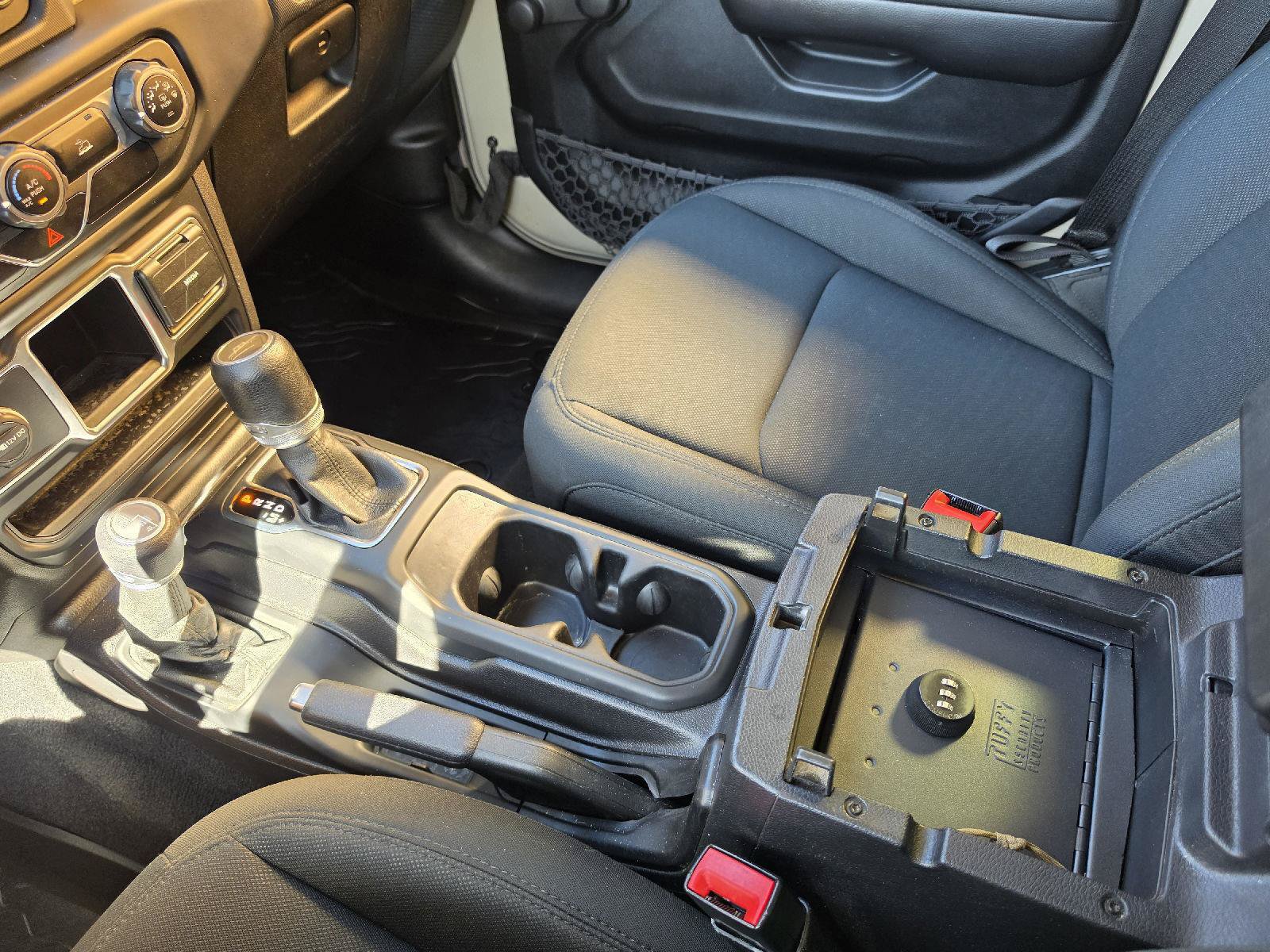 Used 2020 Jeep Gladiator Sport AWD/4WD image 20