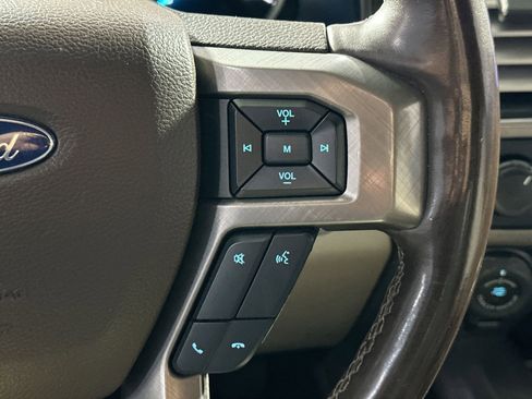 Used 2019 Ford F150 Limited w/ Trailer Tow Package image 20