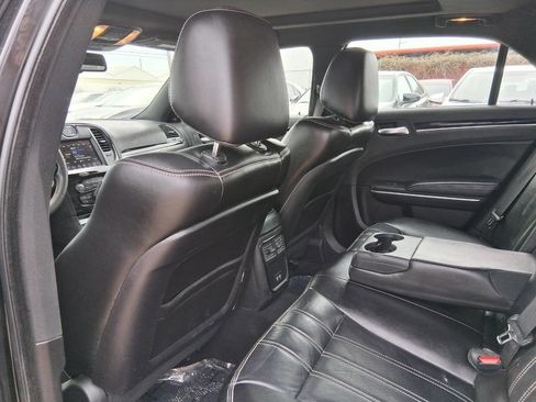 Used 2022 Chrysler 300 S image 14