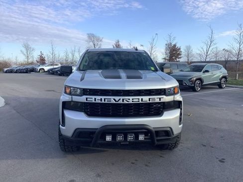 Used 2021 Chevrolet Silverado 1500 Custom w/ Rally Edition image 2