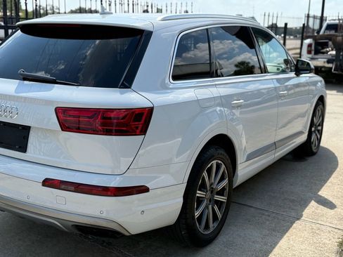 Used 2019 Audi Q7 3.0T Prestige w/ Prestige Package AWD/4WD image 4