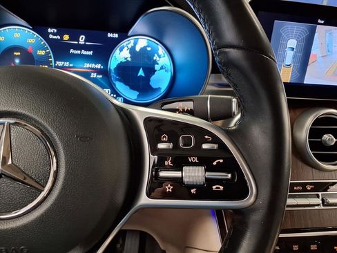 Used 2022 Mercedes-Benz GLC 300 4MATIC image 28