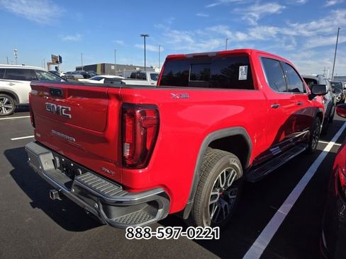 Used 2019 GMC Sierra 1500 SLT w/ SLT Premium Plus Package AWD/4WD image 3