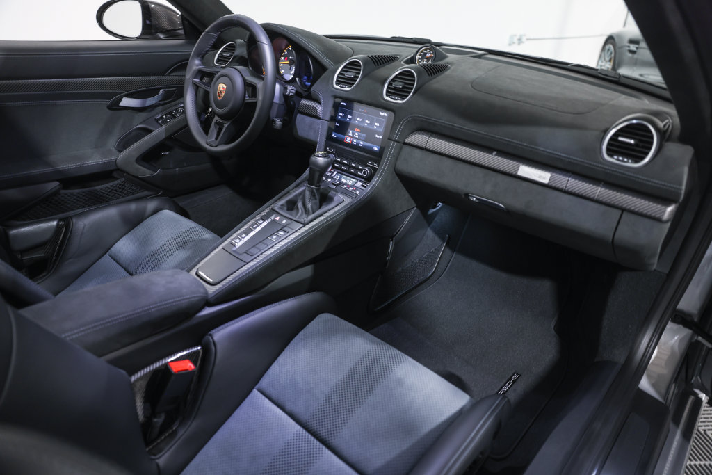 Used 2025 Porsche 718 Boxster Spyder RS w/ Weissach Package RWD image 23