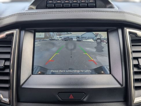 Used 2021 Ford Ranger Lariat w/ Tremor Off-Road Package image 3