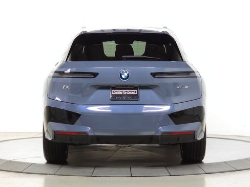 Certified 2024 BMW iX xDrive50 w/ Premium Package AWD/4WD image 8