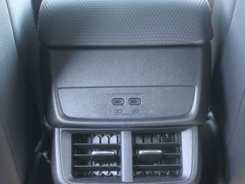 New 2026 Chevrolet Equinox ACTIV w/ Convenience Package III FWD image 26