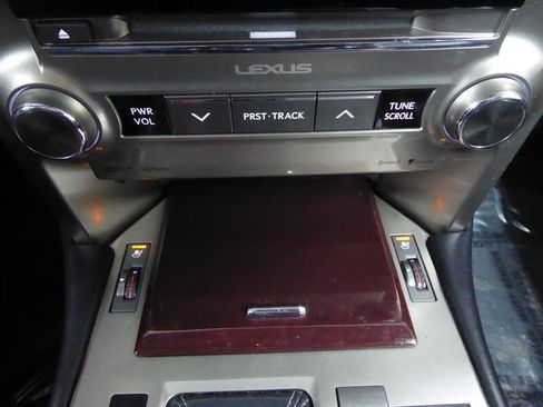 Used 2014 Lexus GX 460 image 15
