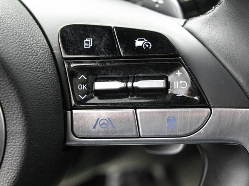 Used 2023 Hyundai Santa Cruz SEL Premium AWD/4WD image 23