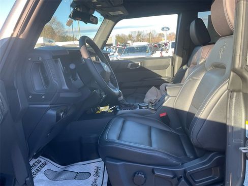 New 2025 Ford Bronco Big Bend w/ Black Diamond Package image 16