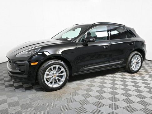 Certified 2026 Porsche Macan Turbo AWD/4WD image 2