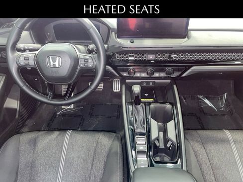 Used 2025 Honda Accord Sport image 9