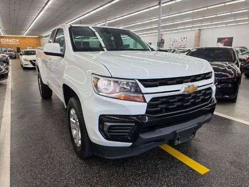 Used 2022 Chevrolet Colorado LT w/ Fleet Safety Package RWD image 4