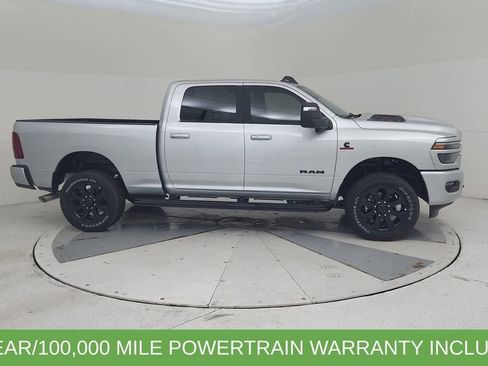 New 2026 RAM 2500 Laramie w/ Night Edition AWD/4WD image 17